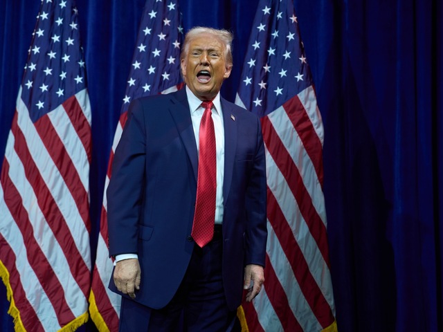 VYSVETĽUJEME: Trump nevylučuje zásah v Kolumbii a Venezuele pohrozil ďalším. Plány má aj s Grónskom