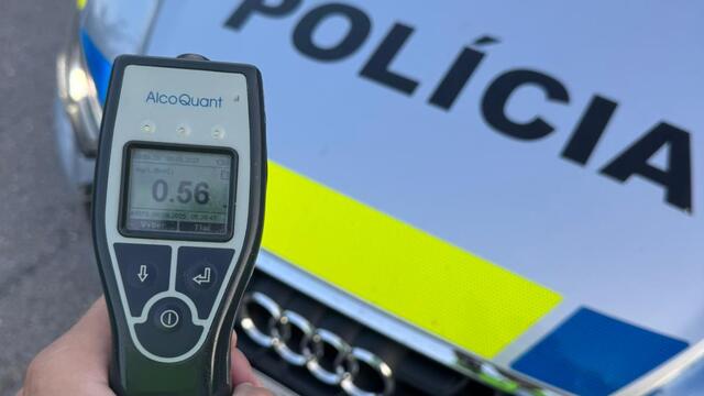 fúkanie polícia alkohol nafúkal