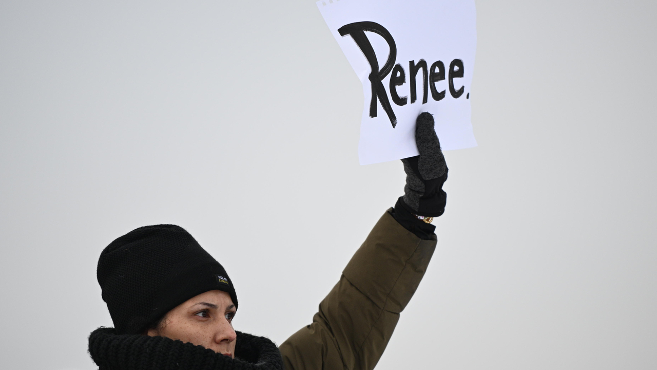 Renee Nicole Macklin Good pamiatka USA