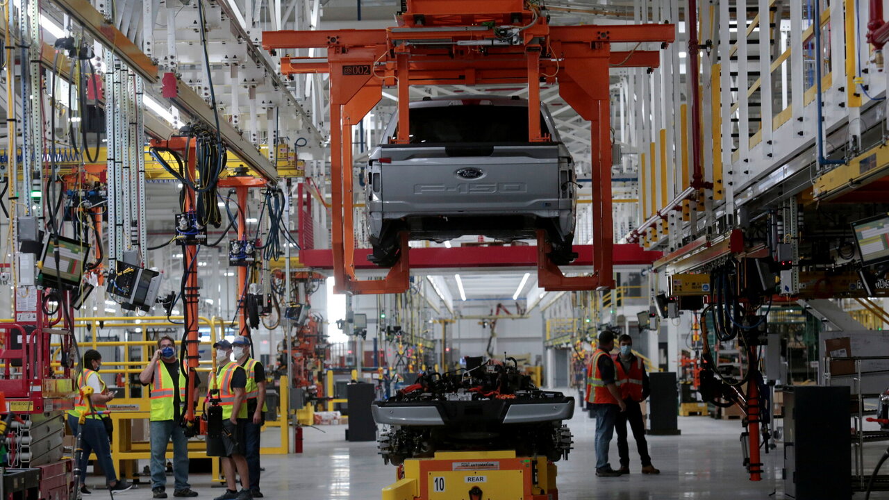 Ford závod továreň autá automobily výroba áut