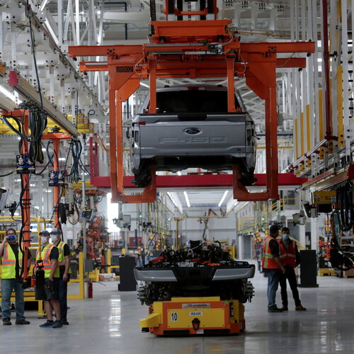 Ford závod továreň autá automobily výroba áut