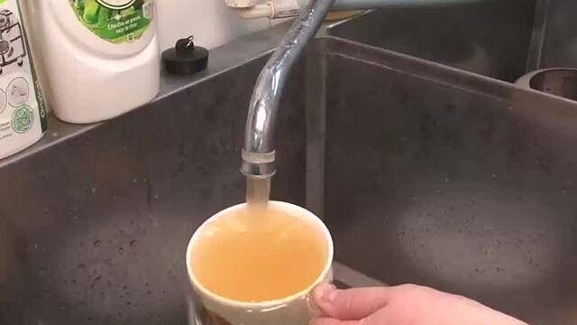 BB-ZAKALENA-VODA-SLEPY-ZIVAK