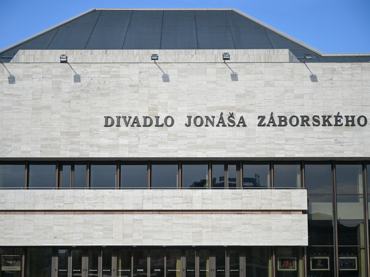 divadlo