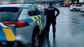 Menej obetí na cestách, no tisíce nehôd. Polícia zverejnila bilanciu roka 2025