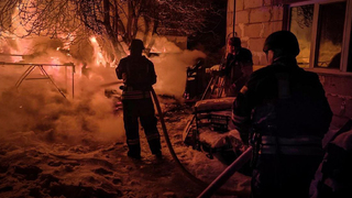 Ruský útok na Charkov zabil najmenej štyroch ľudí. Dron zasiahol aj detské zdravotnícke zariadenie a spôsobil požiar