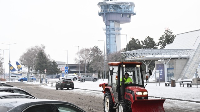 Letisko, poľadovica