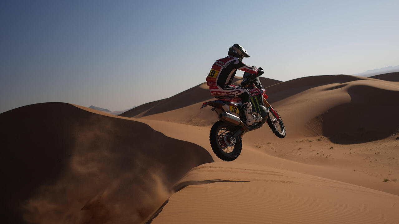 Skyler Howes Dakar