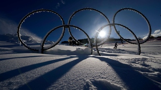 Kým hviezdy z NHL ešte čakajú, títo hráči už balia kufre. SZĽH zverejnil mená olympijských náhradníkov