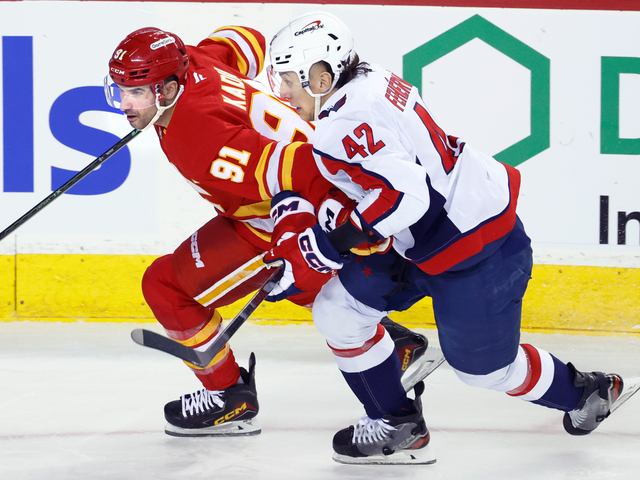 NHL: Gól Regendu aj Dvorského. Fehérváry s dvomi asistenciami, Nemec bodoval
