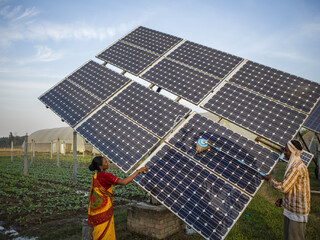 India solárne panely elektrina energia