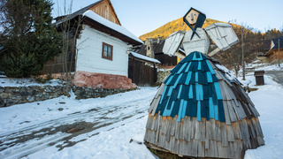 Obyvatelia Vlkolínca žiadajú zrušenie zápisu UNESCO. Miestni hovoria, že im zakazuje tradičný život