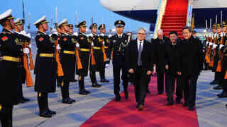 Starmer po šiestich rokoch v Číne rokoval so Si Ťin-Pchingom. Vyzval na prehĺbenie vzťahov po období napätia