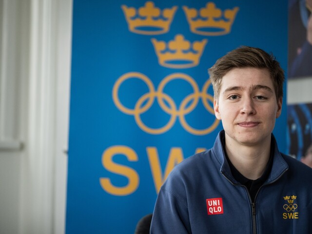 Identifikuje sa ako muž, na olympiáde bude súťažiť so ženami. Švédsky lyžiar plánuje počas ZOH ignorovať sociálne siete