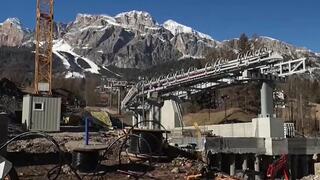 Lanovka v Cortine nebude do začiatku olympiády hotová. Organizátori požiadali o zatvorenie okolitých škôl