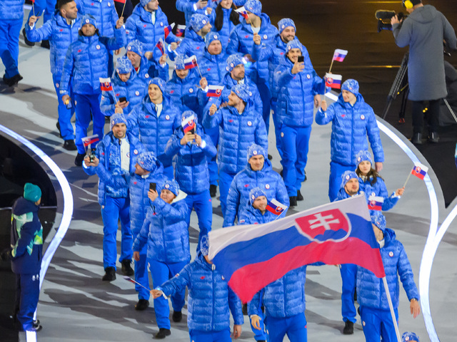 Vlajkonosičmi slovenskej výpravy boli  Čerňanská a Tatar. Ako reagovali tesne po skončení ceremoniálu?