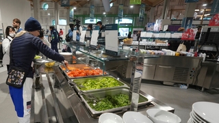 Taliani sa poučili z parížskeho fiaska, Miláno varí olympionikom úplne iný príbeh. Pomohol aj „Muffinový muž“