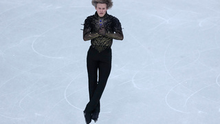 V tímovej súťaži krasokorčuliarov majú zlato Američania. O jediný bod predbehli Japoncov