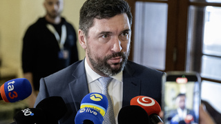 Slovenský cukor dostal tvrdú ranu. Zatvorenie cukrovaru zníži pestovanie repy o tisíce hektárov, oznámil Takáč