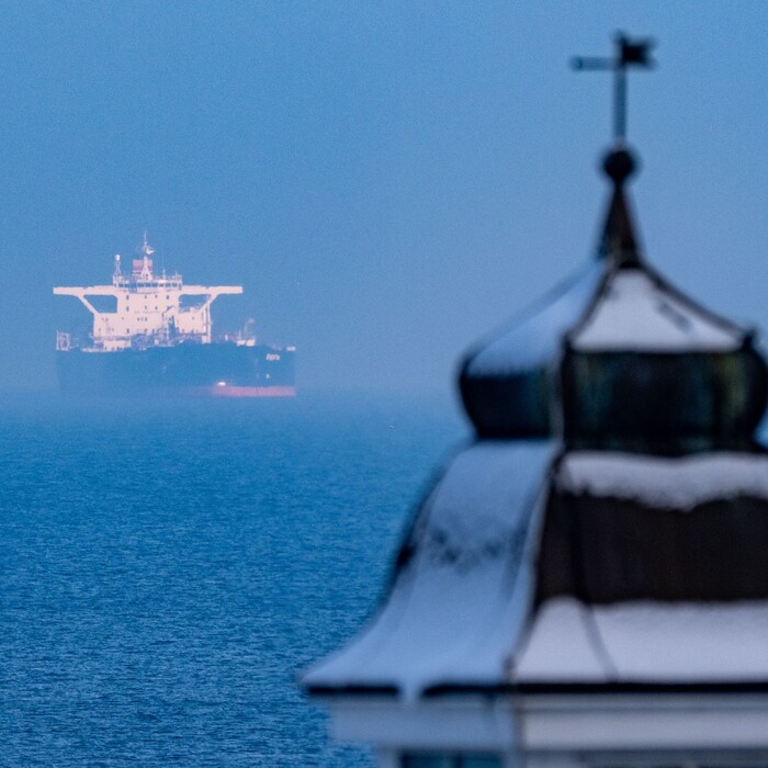 opustený tanker.jpg