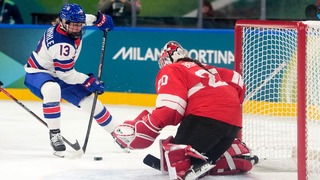 Americké hokejistky zdolali Švajčiarky s vysokým náskokom. Po troch zápasoch nestratili ani bod