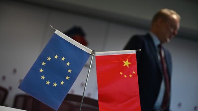 vlajky eú čína.jpg