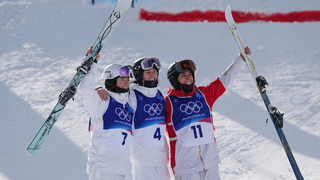 Američanka Lemleyová zvíťazila v akrobatickom lyžovaní v disciplíne moguls. Zdolala Kaufovú aj Laffontovú