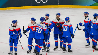 Slafkovský po dvoch góloch: Chcel som to prikopnúť ako Messi. Pomohlo mu, že je so mnou na izbe, reagoval Černák