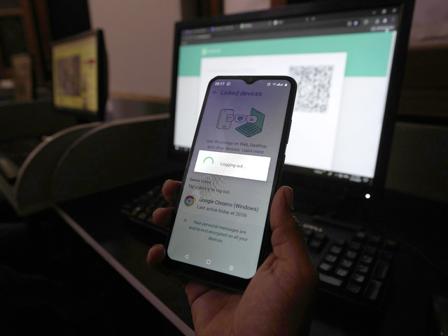 Rusko odstrihlo milióny ľudí a zablokovalo WhatsApp. Kvôli „neochote“ podriadiť sa pravidlám