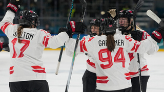 Kanada sa vrátila na víťaznú vlnu dominantným výkonom. Fínky zdolala hladko a bez inkasovaného gólu