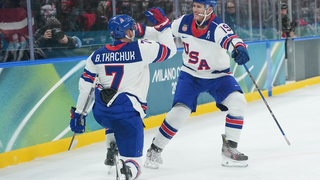 Američania zvládli vstup, Lotyšsko zdolali jasne. O víťazstve favorita rozhodla vydarená druhá tretina