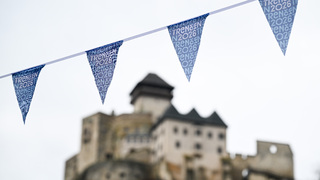 Trenčín sa stal hlavným mestom kultúry. Trojdňový ceremoniál premení ulice a námestia na jedno veľké umelecké javisko