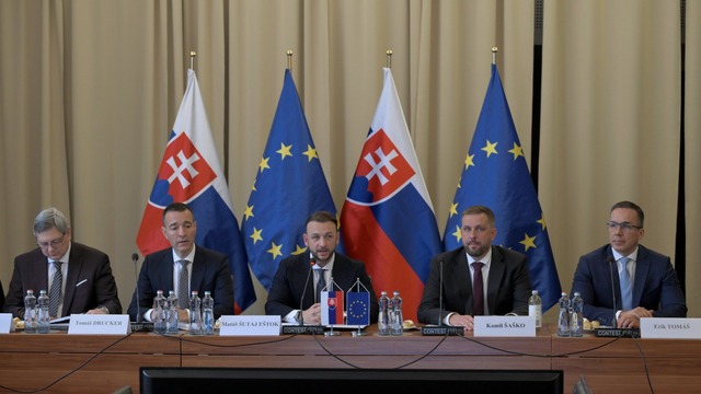 okruhly stol radikalizacia mladeze 