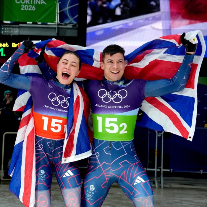 britskí skeletonisti Matt Weston a Tabitha Stoeckerová