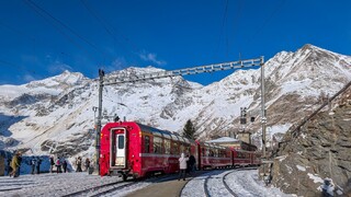 vlak v švajčiarsku.jpg