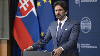 Kaliňák potvrdil veľké plány armády. Od Ameriky chceme okrem stíhačiek kúpiť aj raketový systém Himars