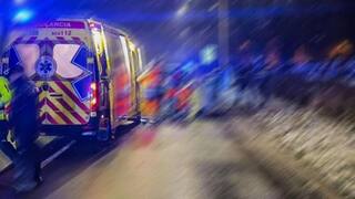 policia sanitka nehoda sneh buduci ilustrak?