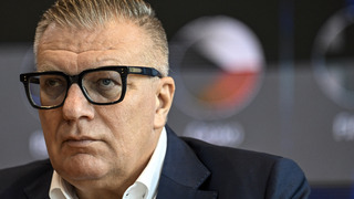 Spor o 17 miliónov vo futbalovom zväze neskončil. Právnik SFZ spochybnil Kováčikovo ručenie, ten nárok odmieta