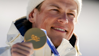 Kläbo spečatil dominanciu na päťdesiatke. Na jednej olympiáde získal šesť zlatých medailí a prekonal historický rekord