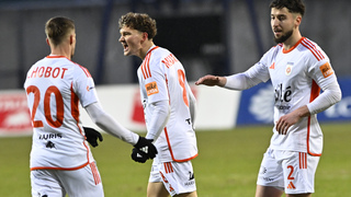 Ružomberok udrel z prvej šance a išiel do vedenia. Slovan však aj v oslabení otočil, no o víťazstvo prišiel