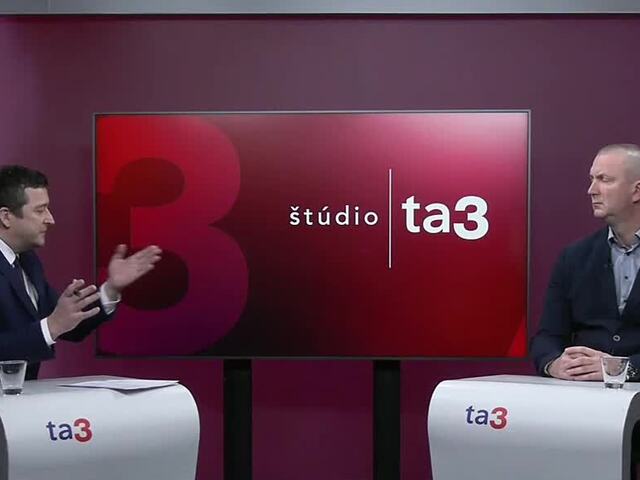 Digitálna revolúcia v obchodoch. Od mája budú bezhotovostné platby povinné, samoobslužné pokladne však čelia bojkotu