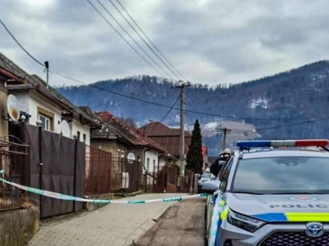 Konflikt na ulici sa zmenil na boj o život. Po útoku nožom padlo obvinenie za pokus o vraždu