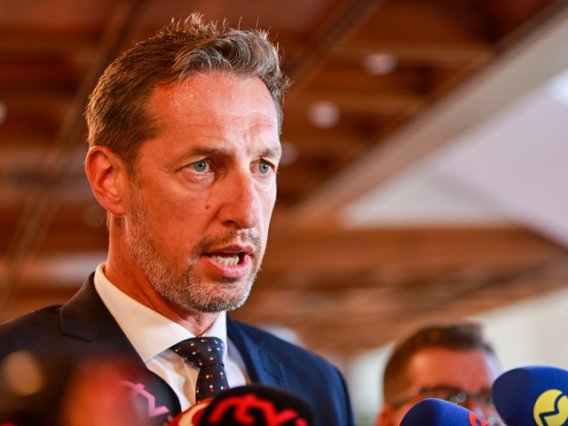 Šéf KDH nevylúčil odvolávanie Tarabu, spor s Dankom nazval „divadlom“. Raši: Verím, že si to vyriešia