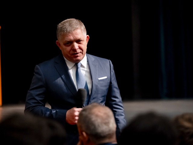 SaS: Máme dôkaz, že Fico je Putinov poskok. Podala trestné oznámenie za vlastizradu a poslúchanie Moskvy