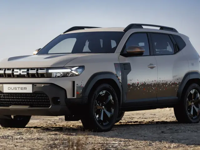 Dacia v „bojových“ farbách: Limitovaný Duster Spirit of Sand prináša drsnú atmosféru Dakaru na naše cesty!
