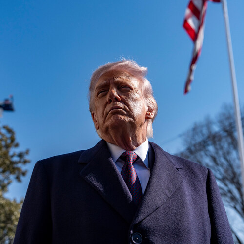 Donnie J Trump 