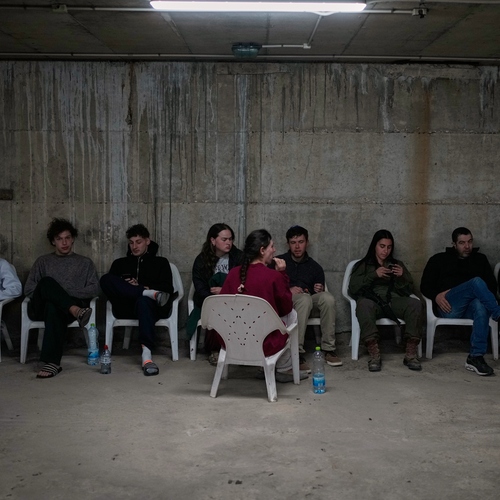 Izrael, ľudia v kryte