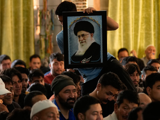 Irán