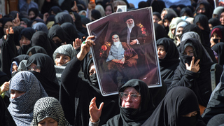 „Zažijete silu, akú ste ešte nevideli,“ hrozí Teherán. Izrael však už zničil polovicu iránskych raketových zásob