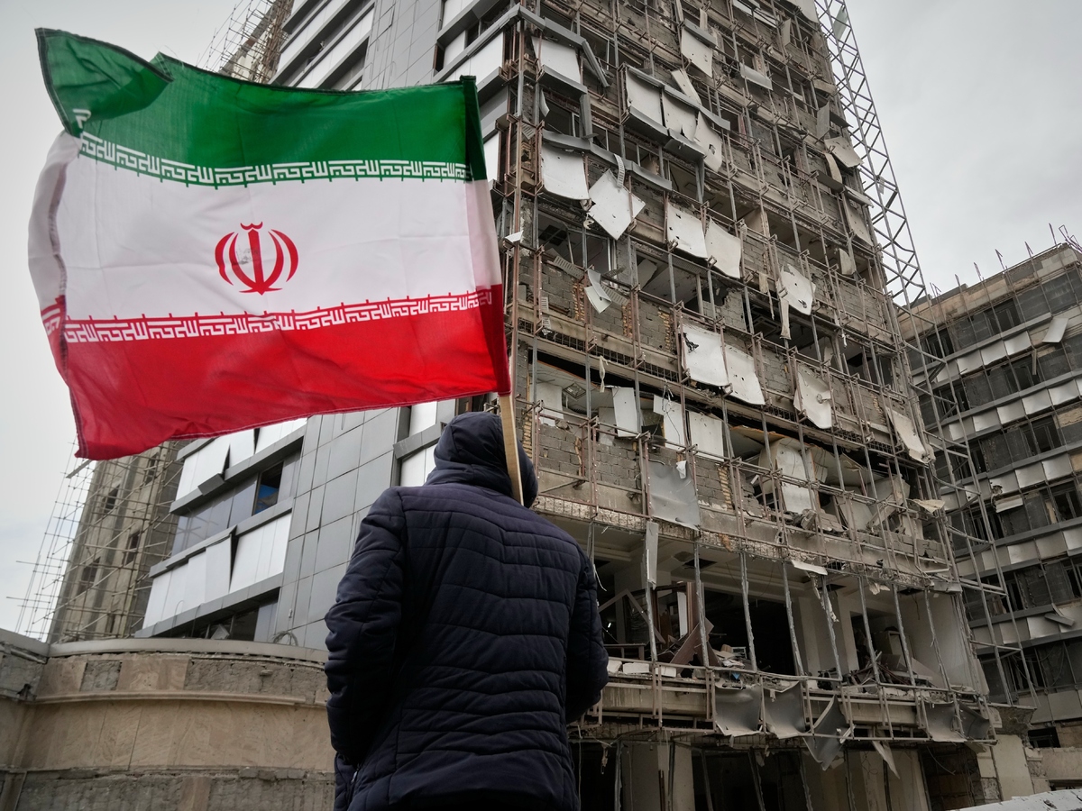 Irán