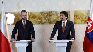 zbrojári Kaliňák Poľsko Slovensko